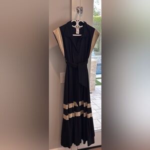 Black and Gold V-neck Maxi Sundress